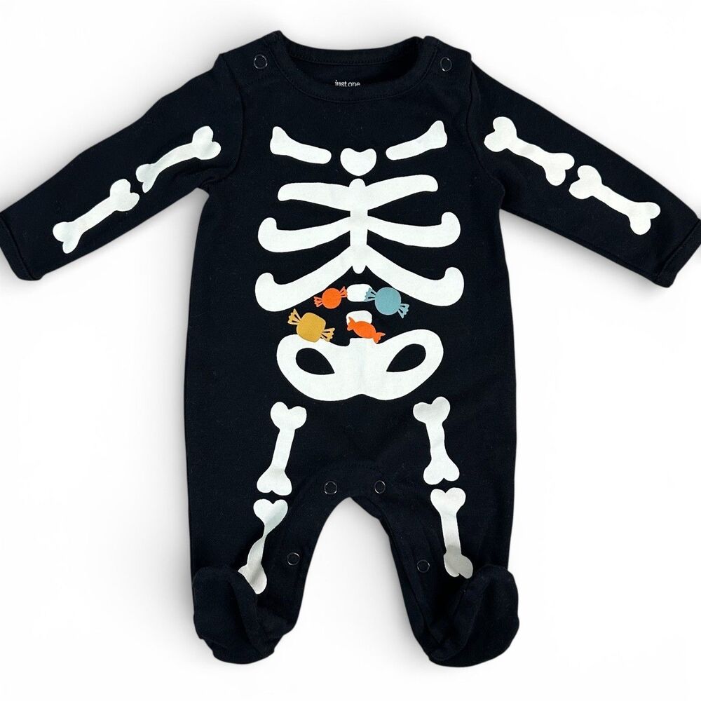 Just One You Carter's Baby Skeleton Candy Halloween Footed Sleeper NB Black